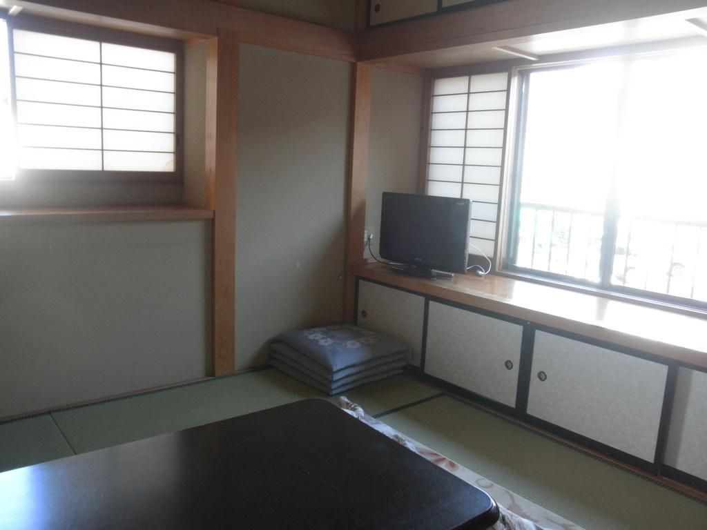 Haranoya Hotel Oshino Exterior photo